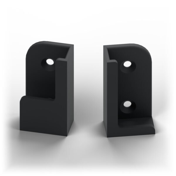 Paire de supports pour clavier Logitech K400 Plus, plastique noir mat, vue de trois quarts sur fond blanc